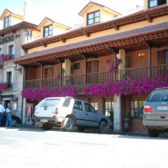 Отель Hosteria Peña Sagra парковка