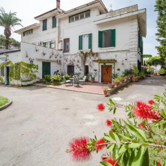 Отель B&B Casina de Goyzueta Торре-дель-Греко парковка