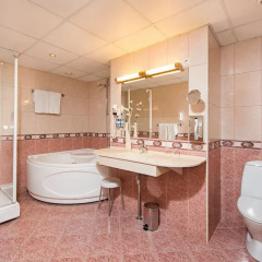 Park Inn by Radisson Meriton Conference & Spa Hotel Tallinn 4* Улучшенный номер с разными типами кроватей