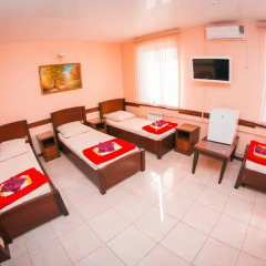 Гостиница Turist Hotel в Саратове отзывы, цены и фото номеров - забронировать гостиницу Turist Hotel онлайн Саратов комната для гостей