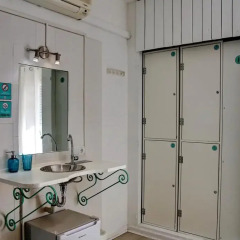 Отель La Bartola Guesthouse сейф в номере