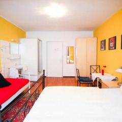 Отель Pension/Guesthouse am Hauptbahnhof Стандартный номер с двуспальной кроватью (общая ванная комната) фото 18