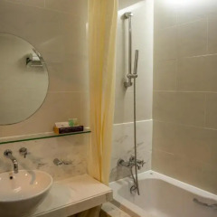 Bong Sen Sai Gon Hotel 3* Улучшенный номер с различными типами кроватей фото 4