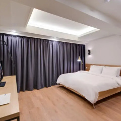 Hotel M 3* Стандартный номер фото 3
