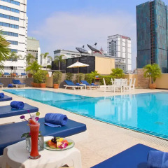 Отель Grand President Bangkok бассейн фото 3
