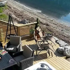 Отель Vollsnes Feriehus пляж