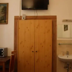 Hotel Pension Schmellergarten сейф в номере