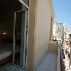 Lena Hotel балкон