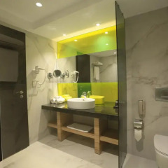 Отель Wyndham Grand Athens 5* Стандартный номер с разными типами кроватей фото 5