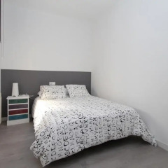 Отель Apartamentos Dali Madrid Испания, Мадрид - отзывы, цены и фото номеров - забронировать отель Apartamentos Dali Madrid онлайн комната для гостей фото 2