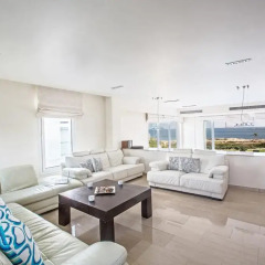 Отель Leana Front Line Villa Кипр, Протарас - отзывы, цены и фото номеров - забронировать отель Leana Front Line Villa онлайн комната для гостей фото 4