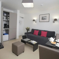 Отель Odalys City Rennes Lorgeril Апартаменты с различными типами кроватей фото 3