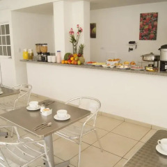 Hotel MS Centenario Superior питание