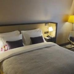 Отель Crowne Plaza Belgrade Сербия, Белград - отзывы, цены и фото номеров - забронировать отель Crowne Plaza Belgrade онлайн комната для гостей фото 3