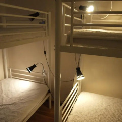 Отель Aroha Guest House 2* Стандартный семейный номер с двуспальной кроватью