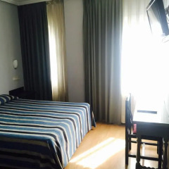 Отель Madrid Rio 3* Стандартный номер фото 2