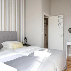 Отель Flores Guest House 4* Стандартный номер с двуспальной кроватью фото 21