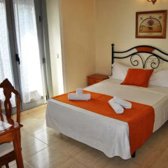 Отель Hostal San Lorenzo Стандартный номер фото 15