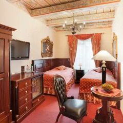 Отель U Zlateho Stromu 4* Студия фото 9