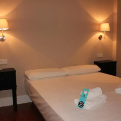 Отель B&B Hi Valencia Boutique 3* Стандартный номер с различными типами кроватей фото 11
