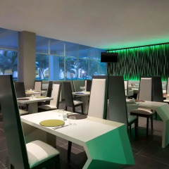 Отель Aloft Cancun Мексика, Канкун - 3 отзыва об отеле, цены и фото номеров - забронировать отель Aloft Cancun онлайн питание фото 4