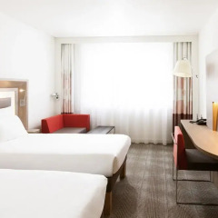 Отель Novotel Basel City 4* Улучшенный номер с различными типами кроватей фото 3