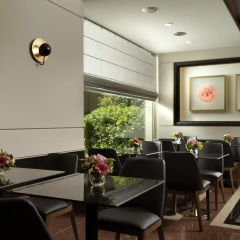 Отель Holiday Suites Афины питание