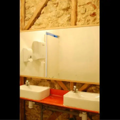 Alface Hostel Лиссабон ванная