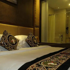 Bagan Landmark Hotel 4* Улучшенный номер с различными типами кроватей фото 5