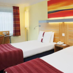 Отель Holiday Inn Express London-Swiss Cottage 3* Стандартный номер с различными типами кроватей