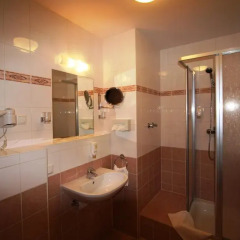 Suite Hotel 900 M Zur Oper 3* Стандартный номер фото 3