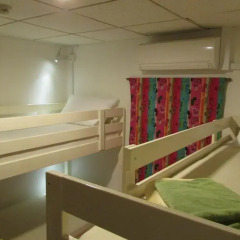 The Bohemian Chic Hostel Кровать в общем номере фото 32