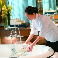 Отель Mandarin Oriental, Hong Kong 5* Стандартный номер с различными типами кроватей фото 4