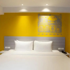 Отель Recenta Express Phuket Town Стандартный номер двуспальная кровать фото 6