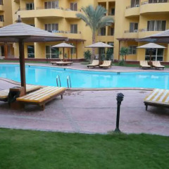 Апартаменты British Resort Apartments 3* Апартаменты с различными типами кроватей
