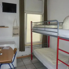 Buch-Ein-Bett Hostel Стандартный номер с 2 отдельными кроватями фото 5