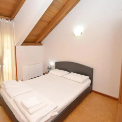 Апартаменты Tianis Apartments комната для гостей фото 3