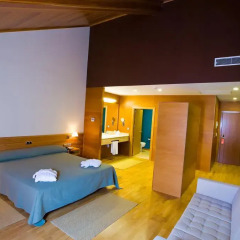 Отель Oca Golf Balneario Augas Santas 4* Стандартный номер с двуспальной кроватью фото 2