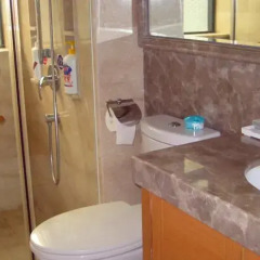 Апартаменты She & He Service Apartment - Huifeng ванная фото 2