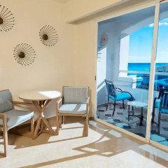 Отель Panama Jack Resorts Gran Caribe Cancun - All Inclusive Мексика, Канкун - 1 отзыв об отеле, цены и фото номеров - забронировать отель Panama Jack Resorts Gran Caribe Cancun - All Inclusive онлайн балкон