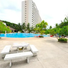 Отель View Talay 1 By Pattaya Capital Property Таиланд, Паттайя - отзывы, цены и фото номеров - забронировать отель View Talay 1 By Pattaya Capital Property онлайн бассейн фото 2