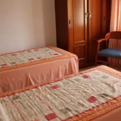 Отель Hostal Kokkola Испания, Фуэнхирола - отзывы, цены и фото номеров - забронировать отель Hostal Kokkola онлайн детские мероприятия фото 2