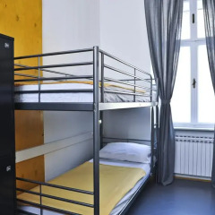 Hostel Explorer Кровать в общем номере с двухъярусной кроватью фото 4