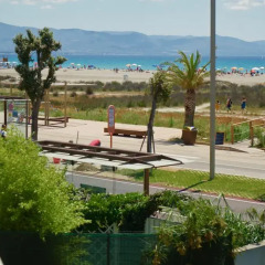 Отель 49Starfish Holiday Home пляж