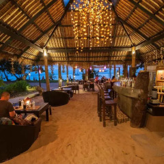 Отель La Laanta Hideaway Resort гостиничный бар