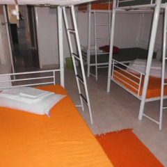 Alameda Hostel Кровать в общем номере с двухъярусной кроватью фото 7