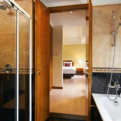 Отель Orchard Parksuites ванная фото 2