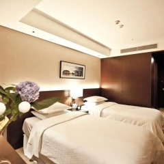 Отель Four Points By Sheraton Seoul, Namsan 4* Улучшенный номер с различными типами кроватей фото 4