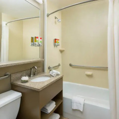 Nyma, The New York Manhattan Hotel 3* Улучшенный номер с различными типами кроватей