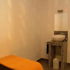 Отель Hostal Sol y K Испания, Барселона - отзывы, цены и фото номеров - забронировать отель Hostal Sol y K онлайн ванная фото 2